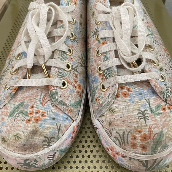 Rifle Paper Co Garden Flower Keds - Picture 2 of 5